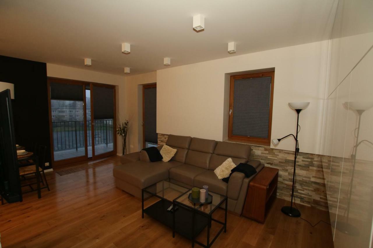 Apartament "Park Lotnikow" Krakau Buitenkant foto