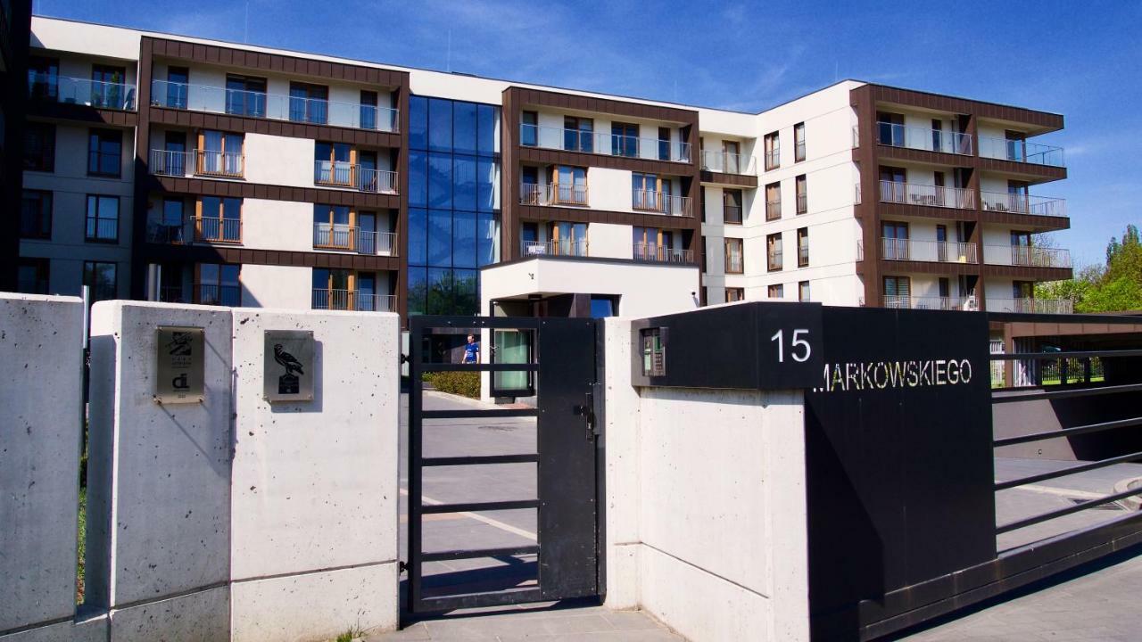 Apartament "Park Lotnikow" Krakau Buitenkant foto