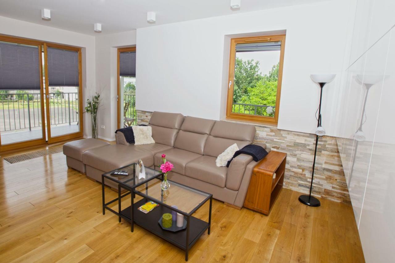 Apartament "Park Lotnikow" Krakau Buitenkant foto